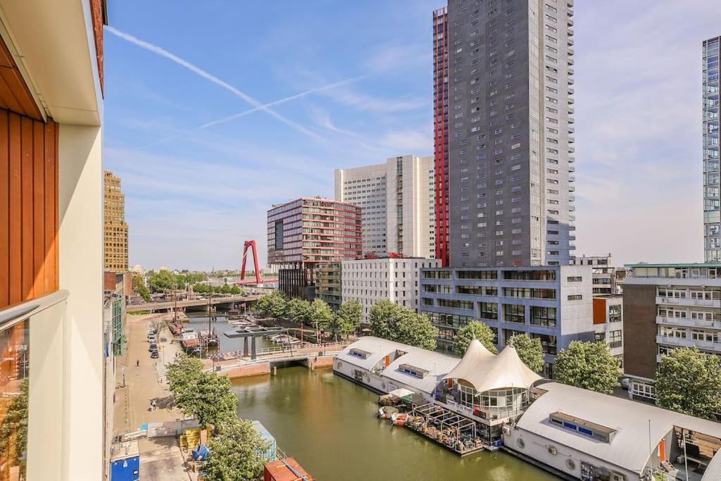 Appartement Stunning View Apt Free Parking à Rotterdam Extérieur photo