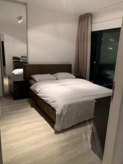 Appartement Stunning View Apt Free Parking à Rotterdam Extérieur photo
